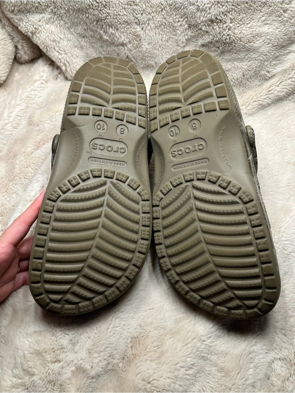 Crocs Classic Realtree APX Clog Mens size 8 or womens 10
